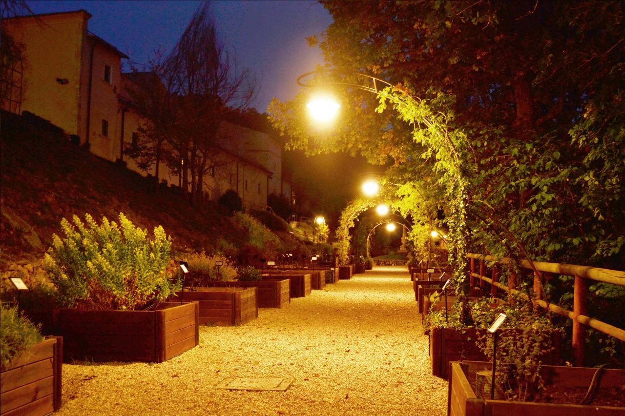 Convento Di San Colombo Hotel Santo Stefano Di Sessanio Ngoại thất bức ảnh